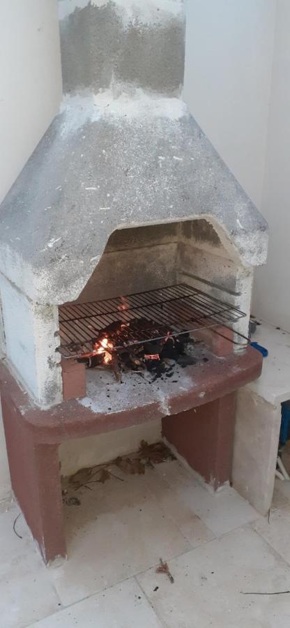 マルティナ・フランカ Trullo Genistaヴィラ エクステリア 写真