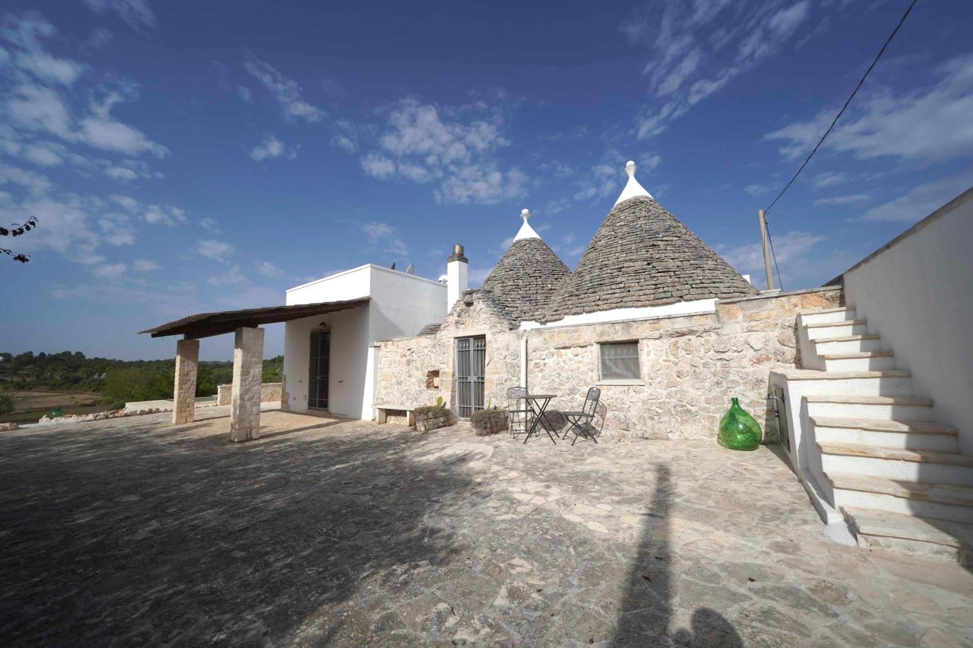 マルティナ・フランカ Trullo Genistaヴィラ エクステリア 写真