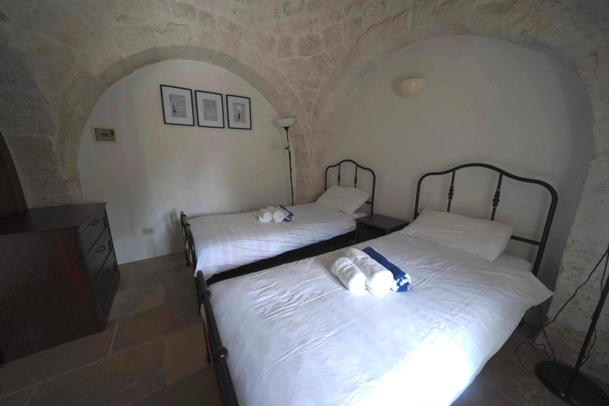 マルティナ・フランカ Trullo Genistaヴィラ エクステリア 写真